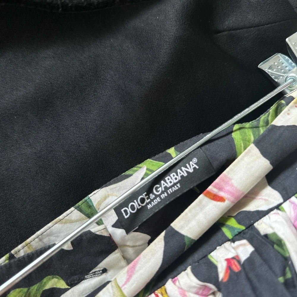 Dolce & Gabbana Skirt - Picture 7 of 8